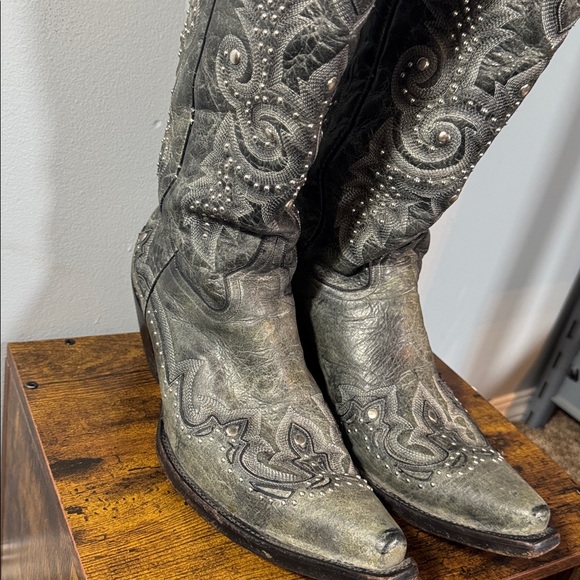Vintage Corral Cowboy Boots Gray Leather Silver Studs Women's Size 10 - Picture 13 of 16